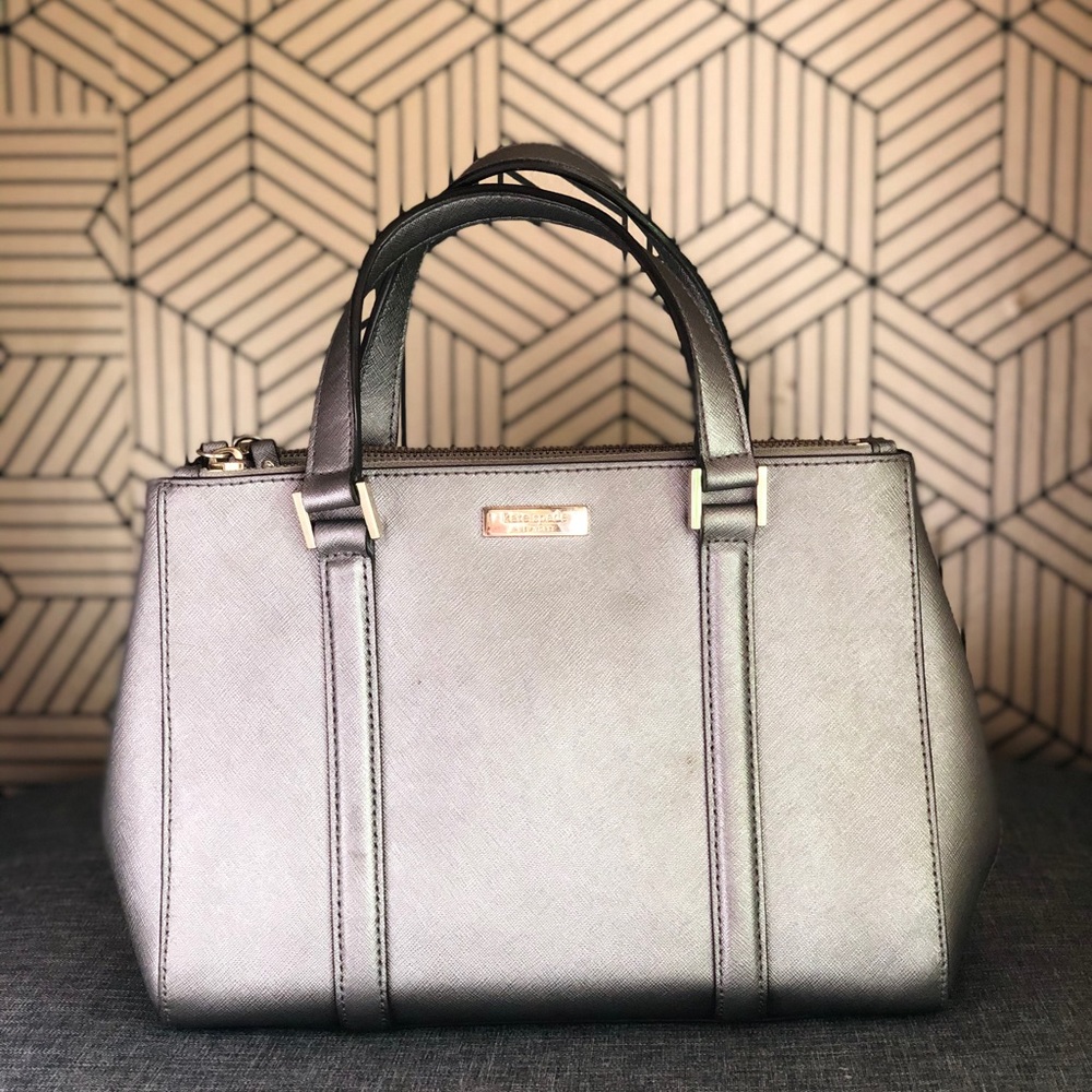 Kate Spade hand/body bag